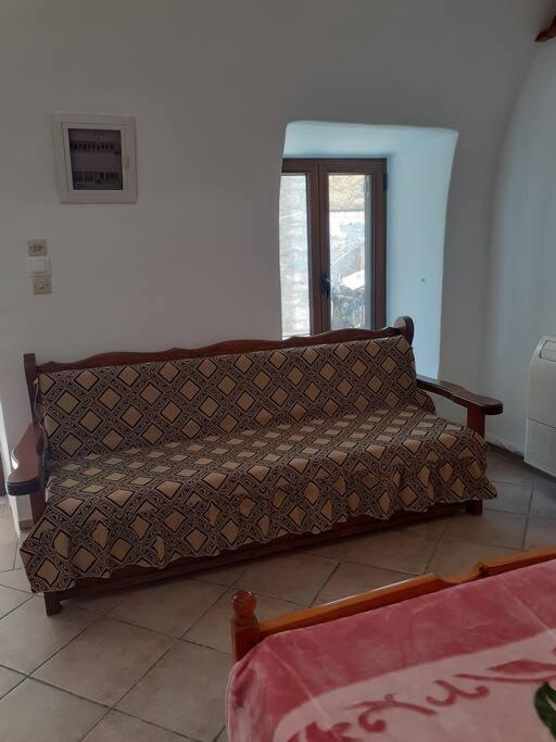 Апартаменты Klisounis House Леонидион Экстерьер фото